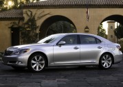 Lexus LS600h L